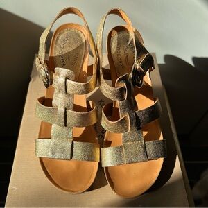 Kork-Ease Elinor sandals size 10 Gold